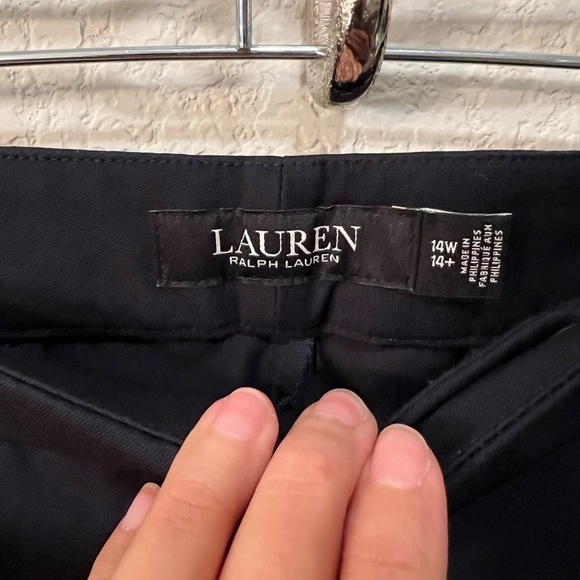 NWT Lauren Ralph Lauren Navy Capri/Slacks size 14W - Picture 5 of 6